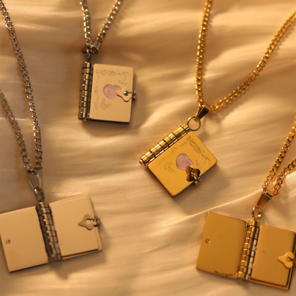 Love Commemorative Butterfly Opening And Closing Book Temperament Book English Letter Photo Box - Image 2