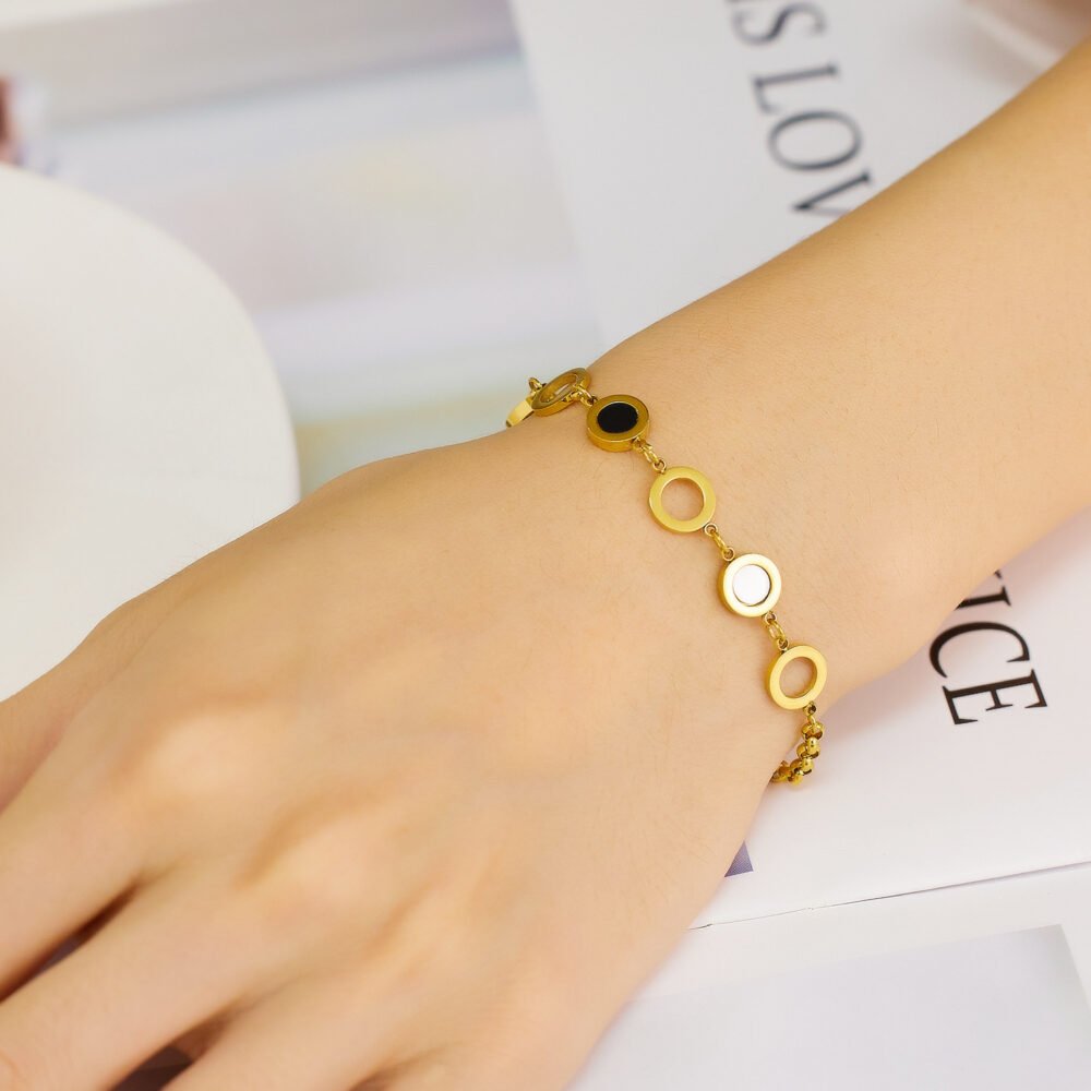 Stainless Steel Devil'S Eye Roman Round Plate Bracelets - Image 4