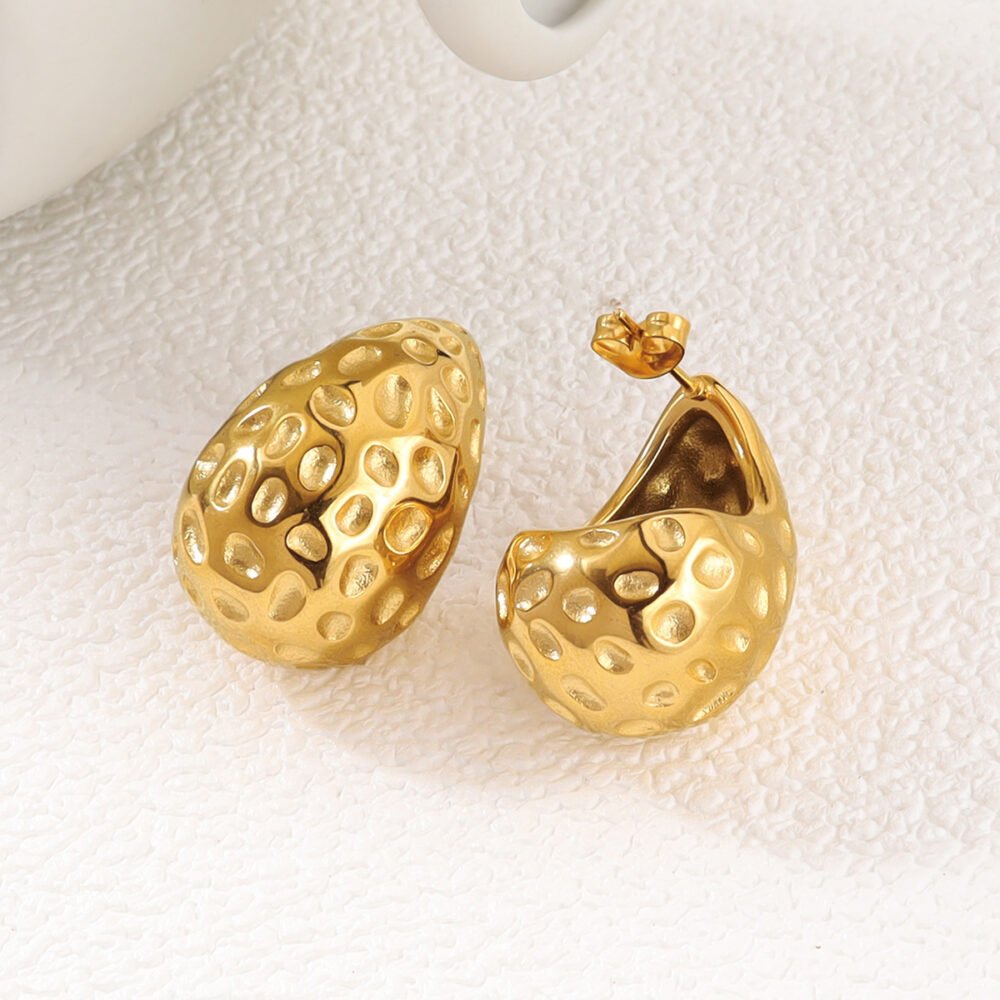 Pleated Water Drop Geometric Earrings - Image 4