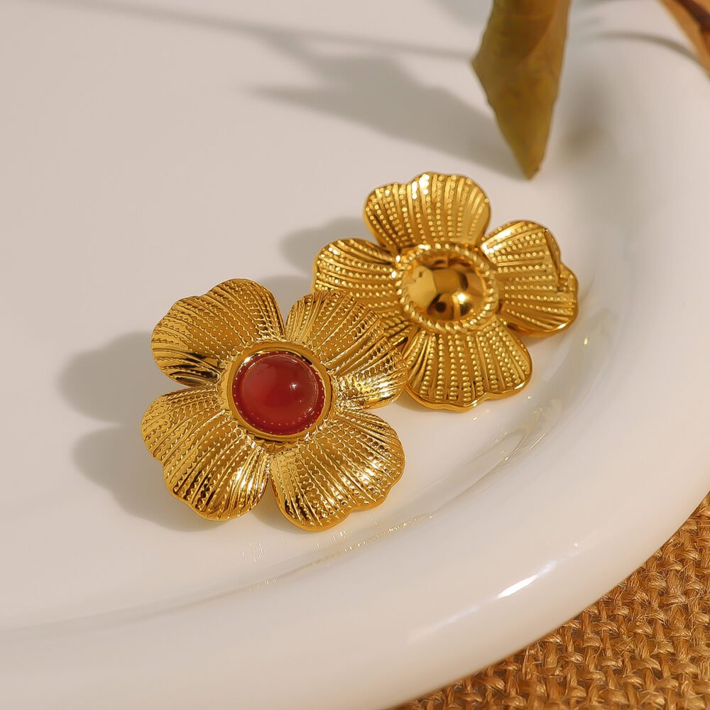 Embossed Petal Natural Stone Flower Earring Ring - Image 4