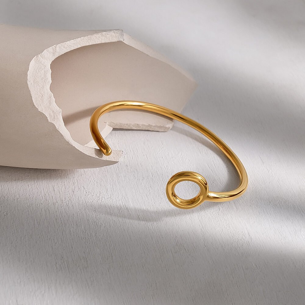 Minimalist O Shaped Adjustable Bangle