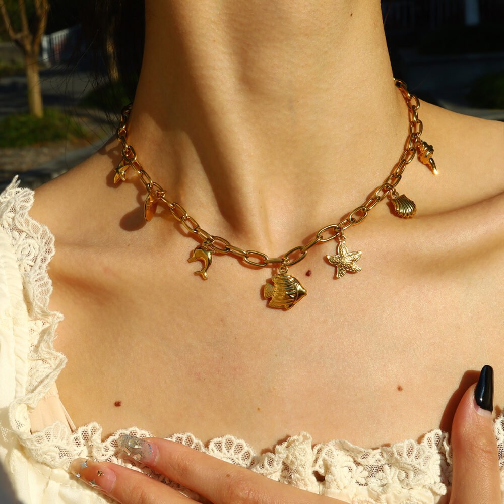 Ocean Furnace Starfish Shell Necklace