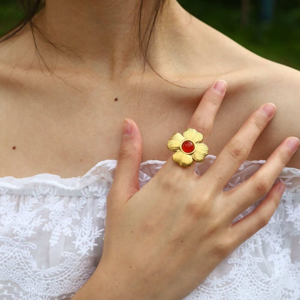 Flower Natural Stone 18K Gold Petal Ring - Image 2
