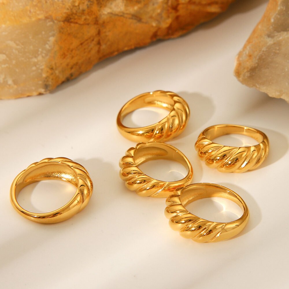 Stainless Steel Croissant Ring