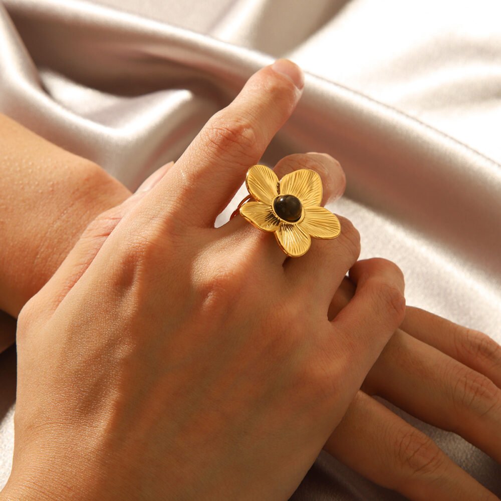 Stainless Steel Inlaid Tiger Eye Stone Flower Ring