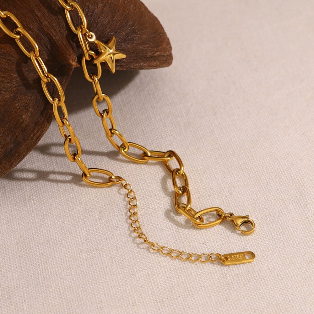 Ocean Furnace Starfish Shell Necklace - Image 4