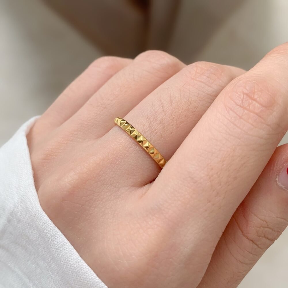 Ring rhombus ring round finger ring multi-faceted 18K hand jewelry