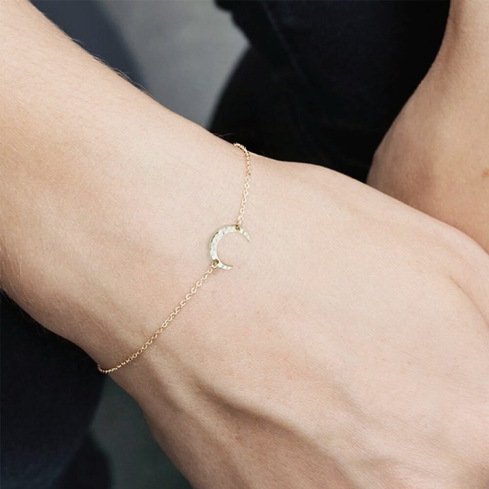 Moon-shaped bracelet bracelet bracelet hand jewelry