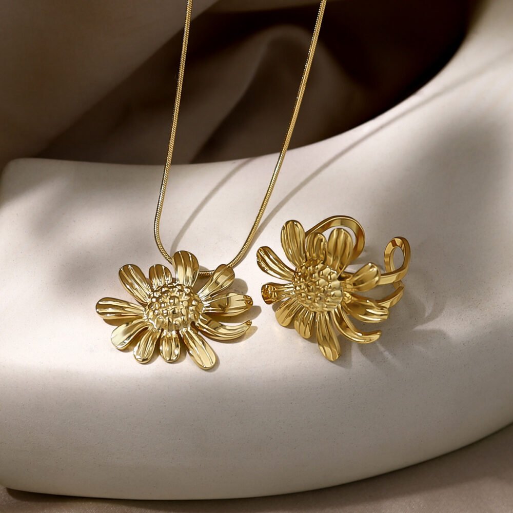 Flower Necklace Ring Set