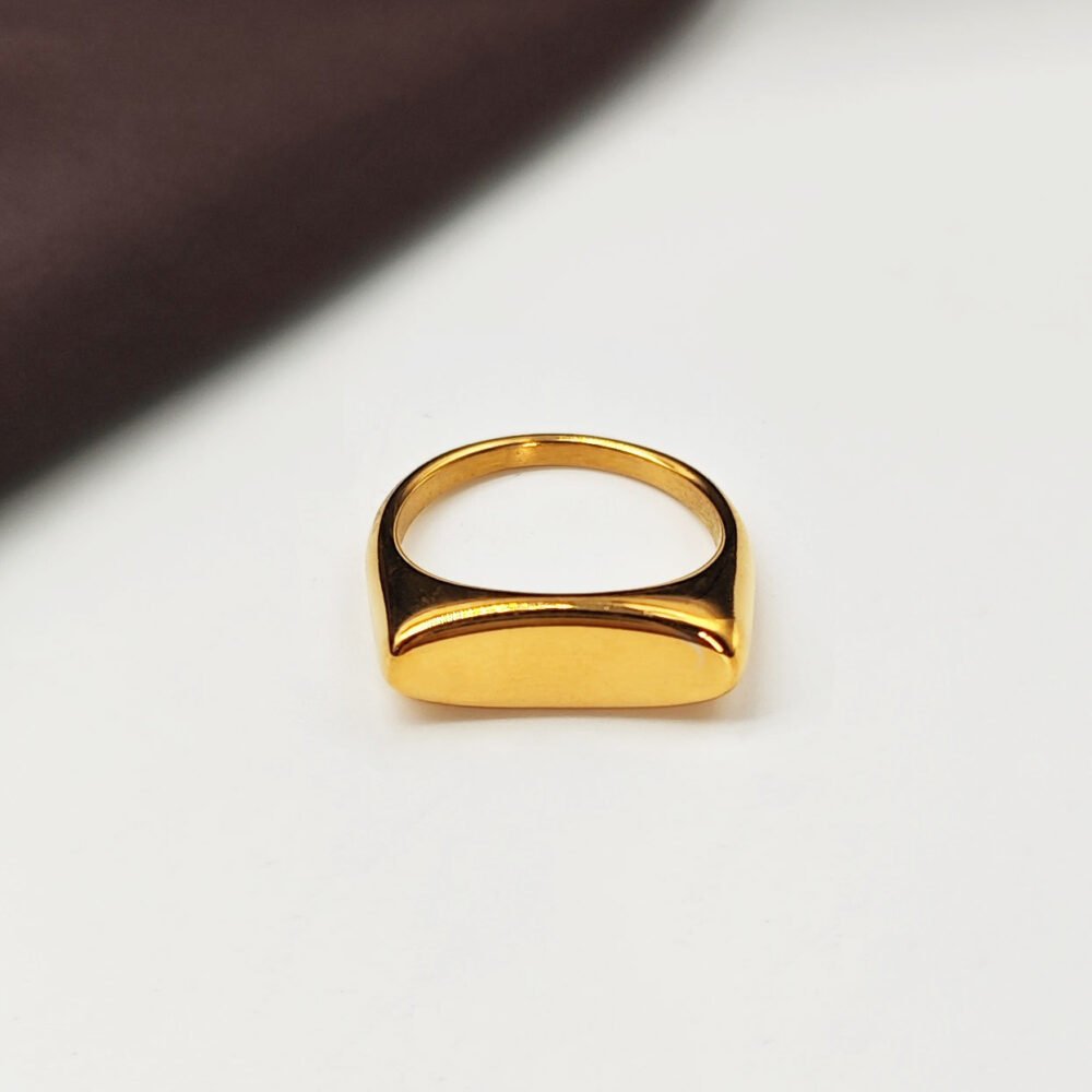 Enamel ring 18K gold rectangular ring