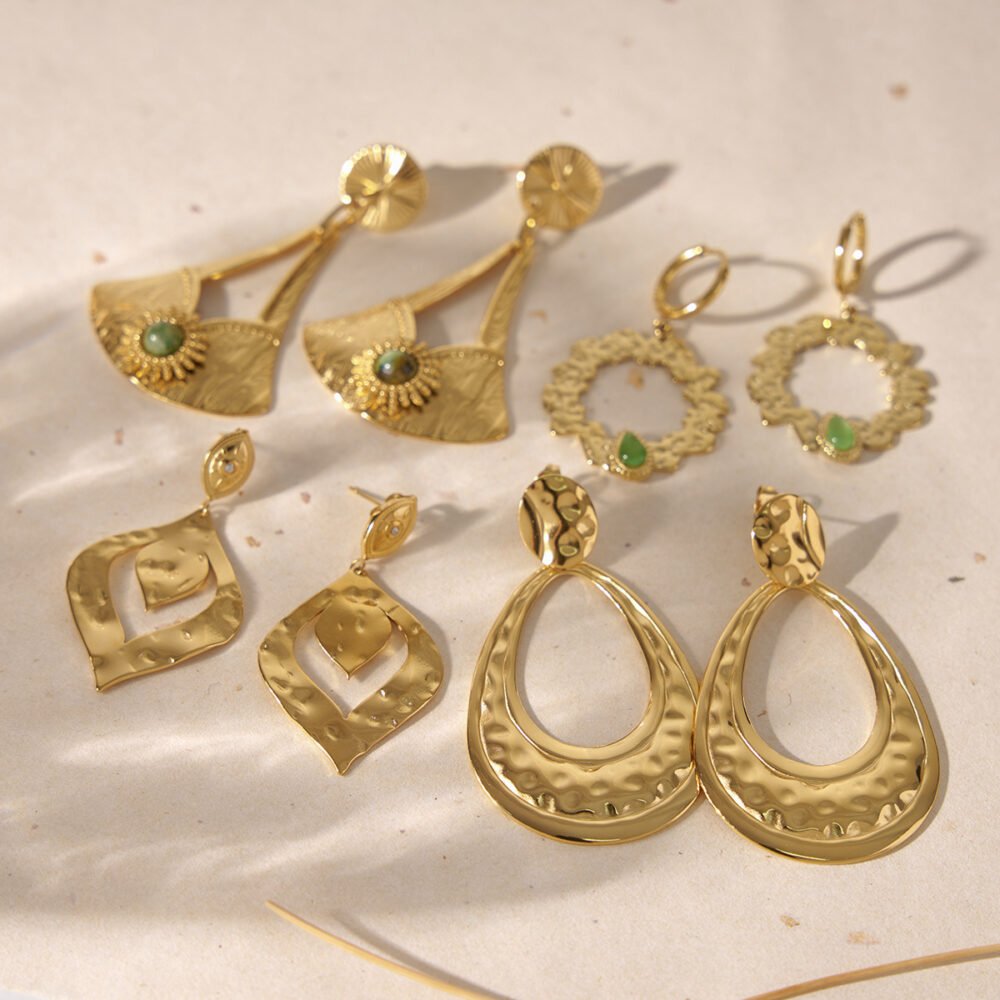 Irregular Round Green Natural Stone Water Drop Earrings - Image 3