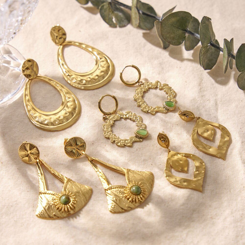 Irregular Round Green Natural Stone Water Drop Earrings - Image 2