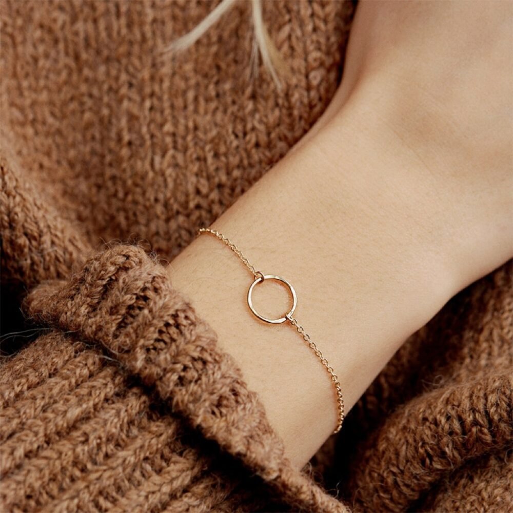 Bracelet hollow round bracelet color hand jewelry
