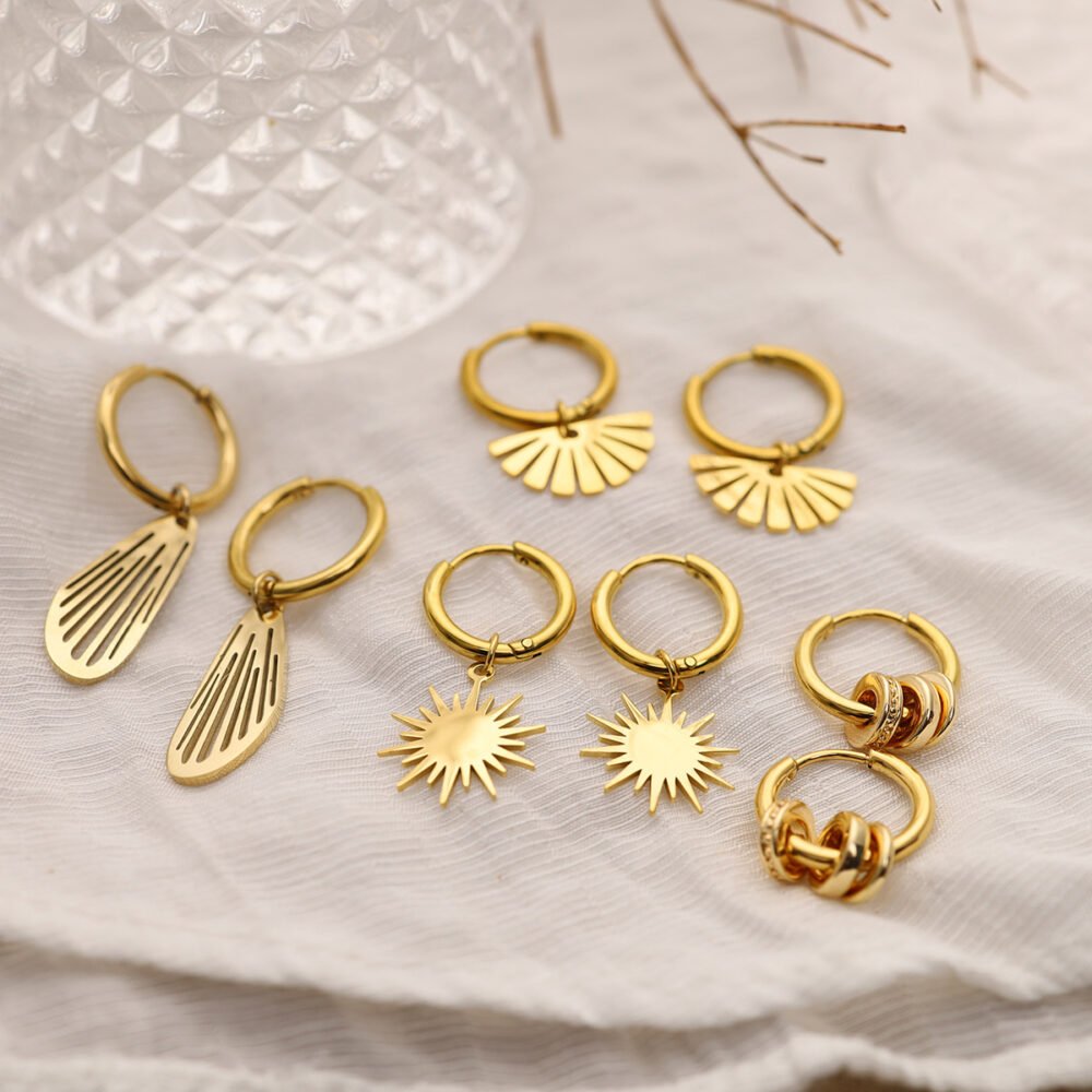 14K Gold Earrings Star