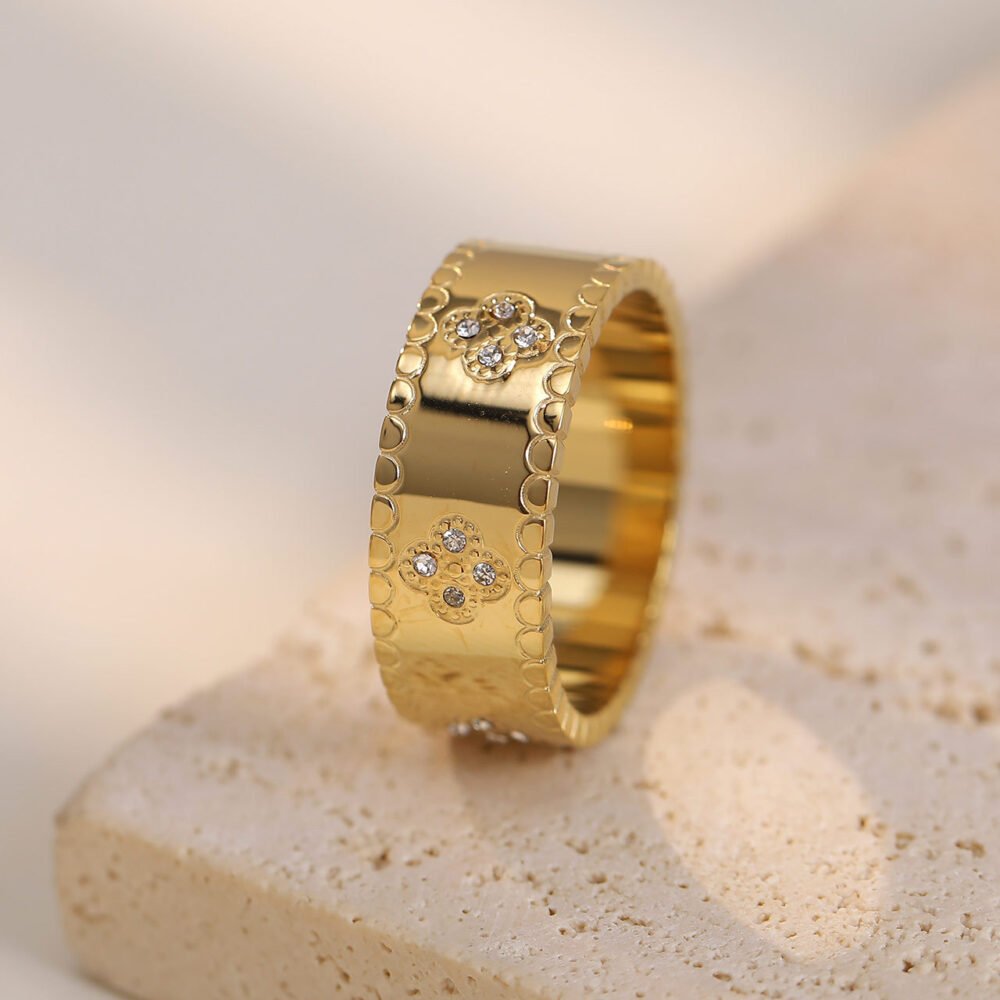Stainless Steel Print Inlaid Diamond Ring - Image 2