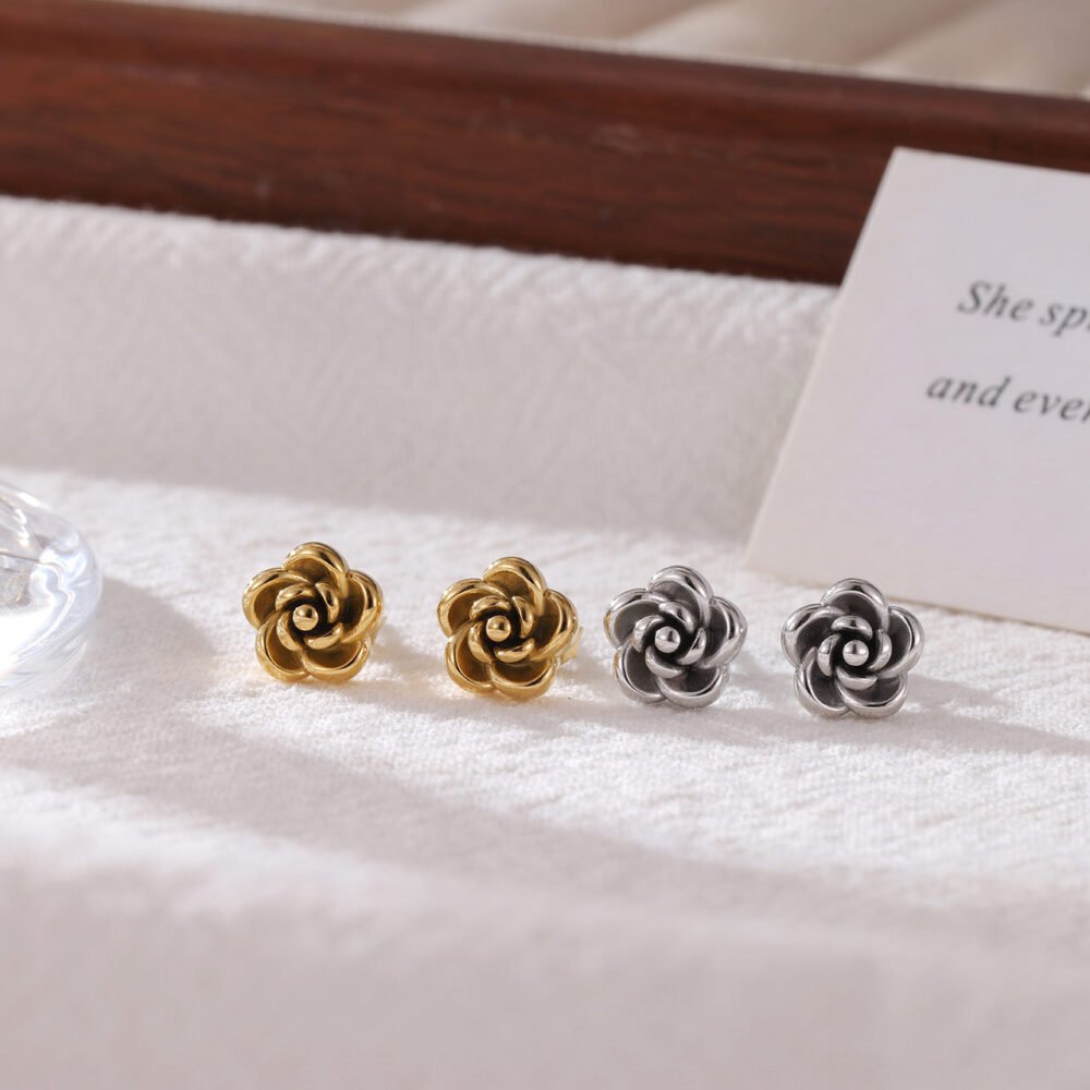 Flower Shape Earrings