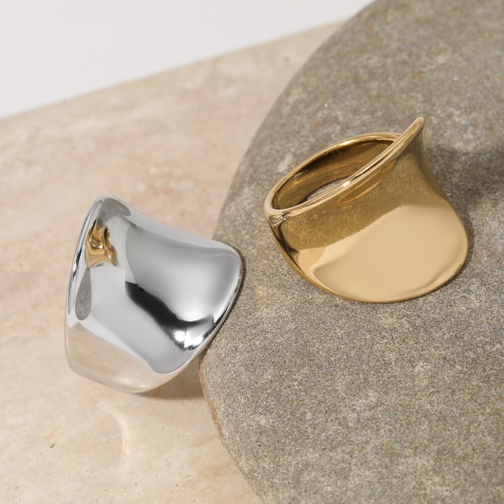 316 Irregular Smooth Surface Ring