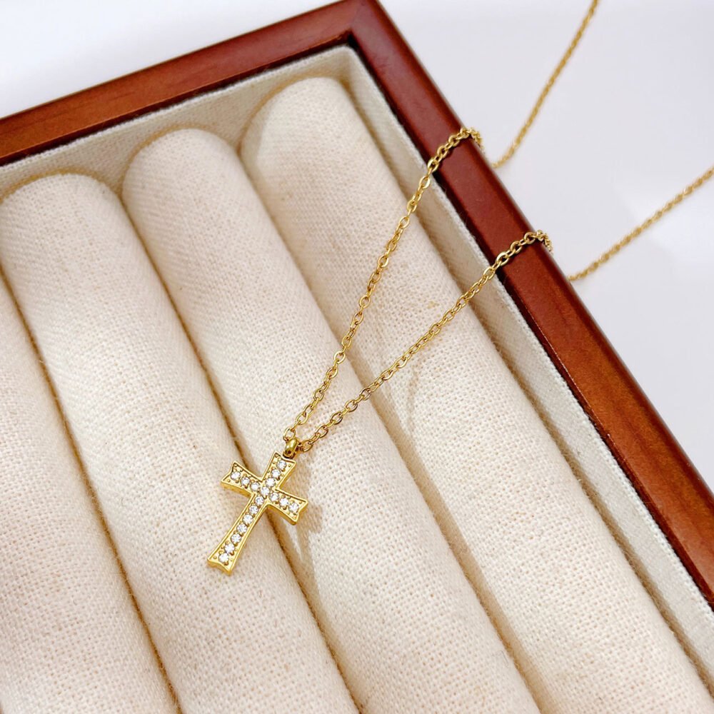 Cross Inlaid With Zircon Necklace - Image 4