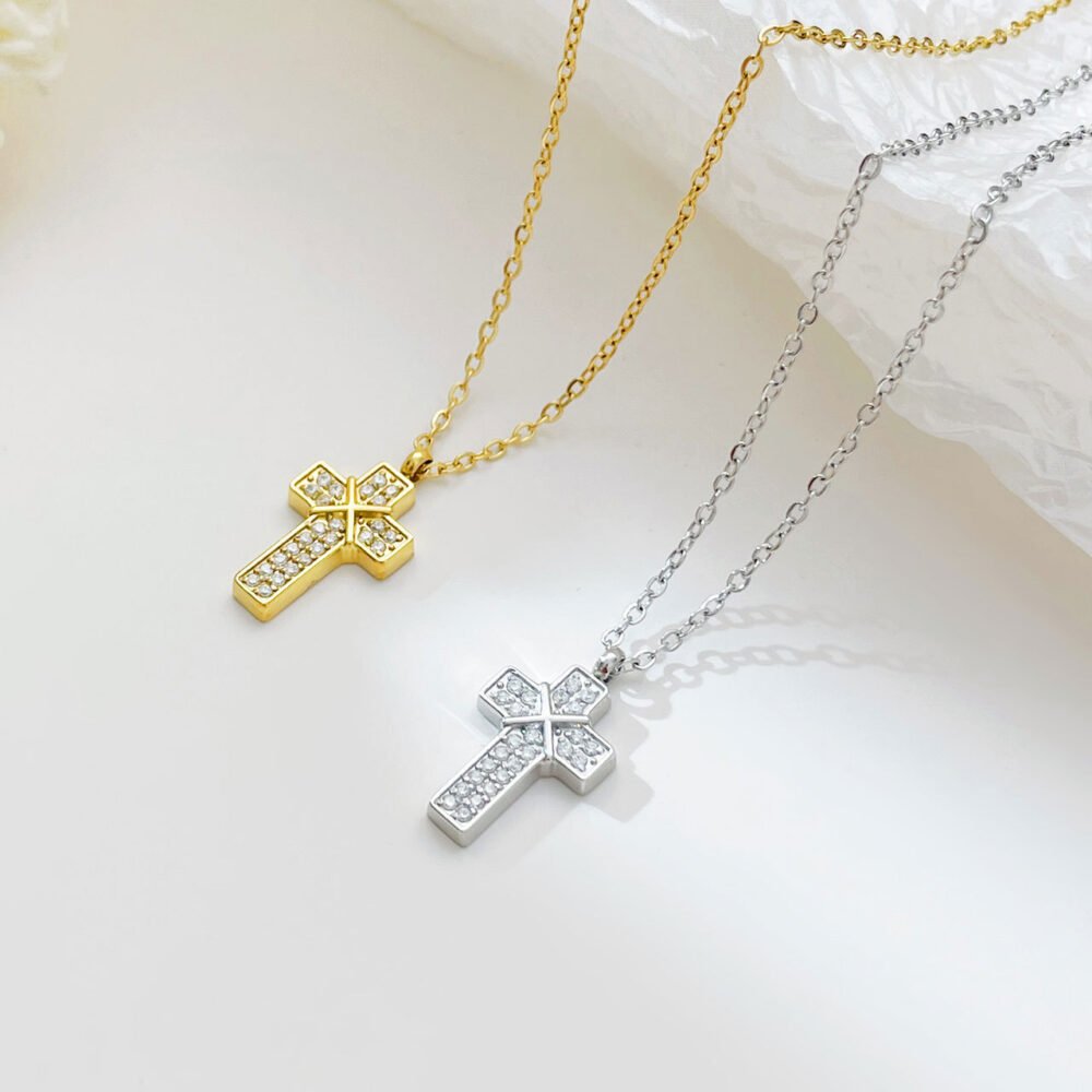 Cross Inlaid With Full Diamonds Necklace