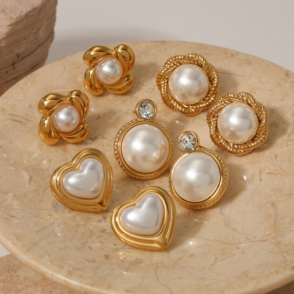 316L Love Flower Pearl Earrings - Image 3