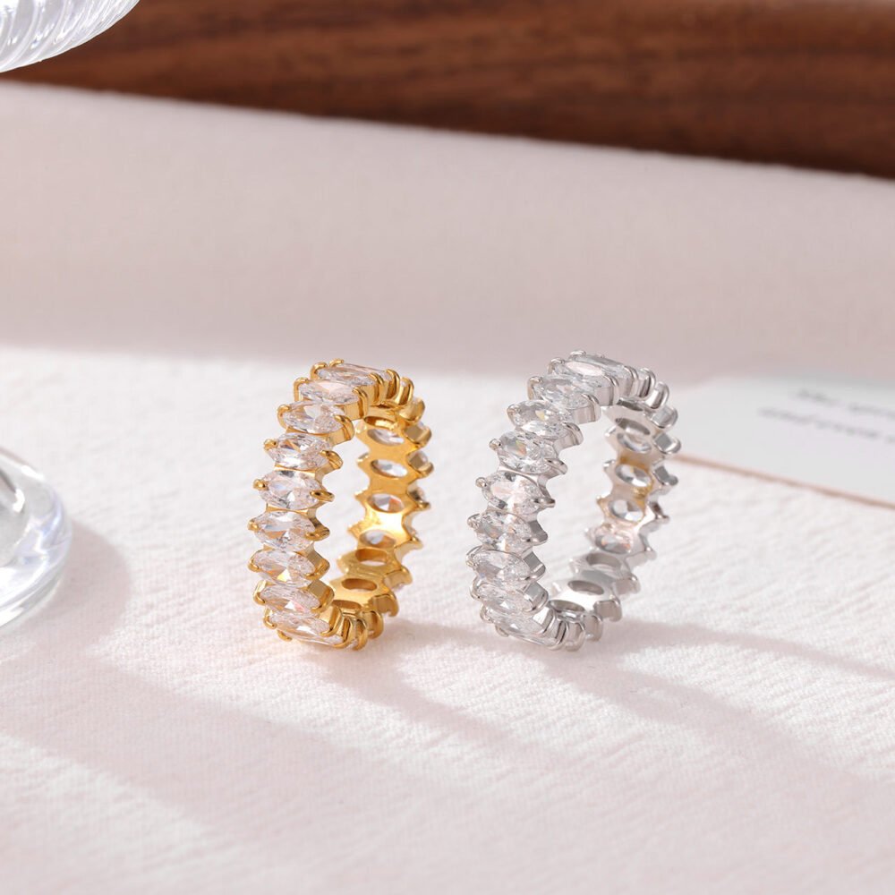 Single Row Of Micro-Inlaid Zircon Ring