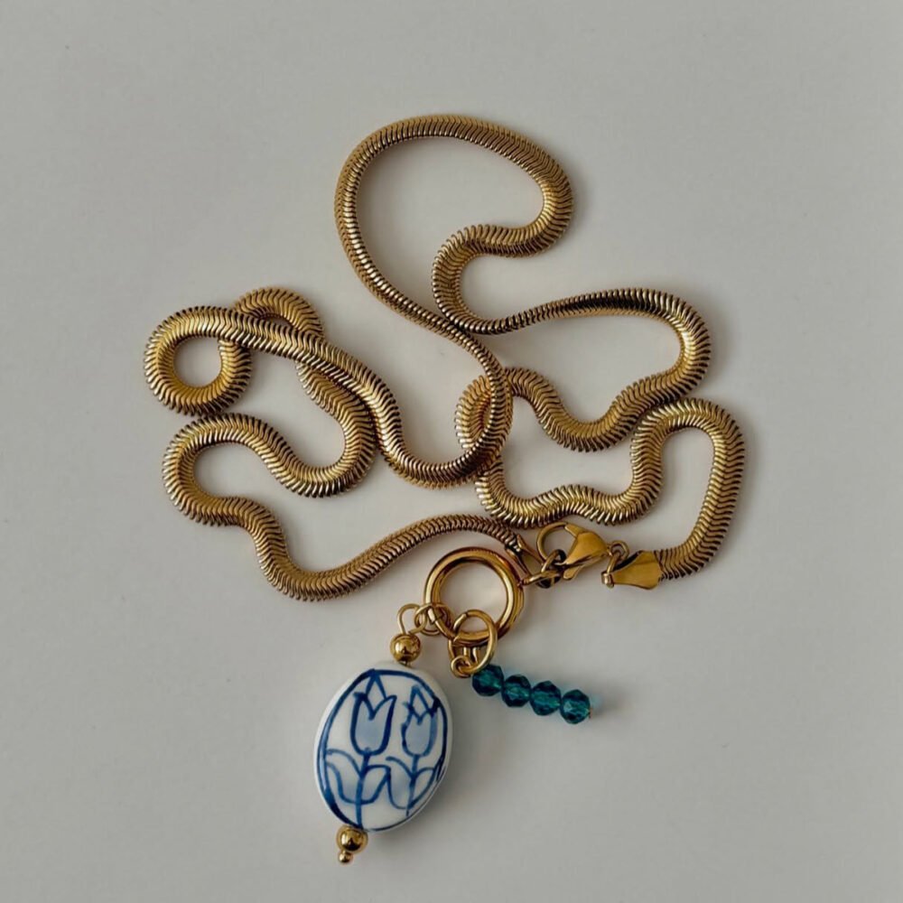 Flower Ceramic Pendant Necklace