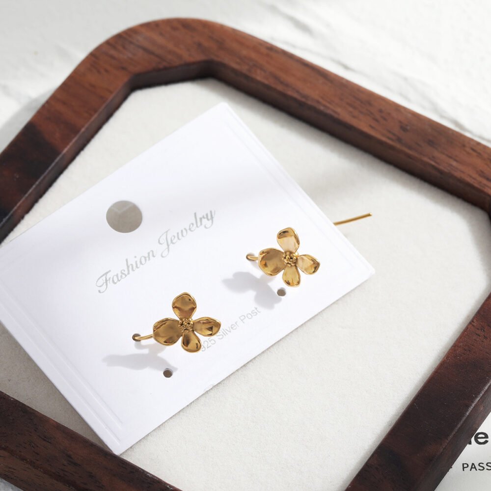 Flowers Earrings - Image 4