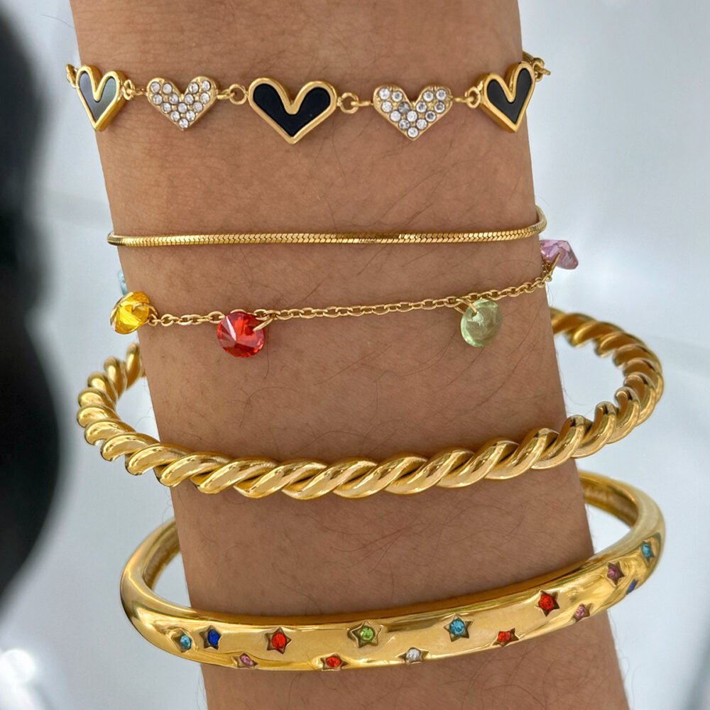 Colored Diamond Star Heart Opening Bracelet - Image 4